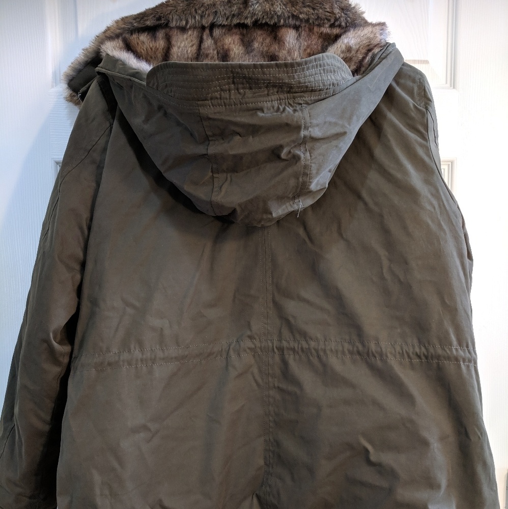 Db Winter Jacket - image 3